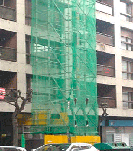 монтаж фасадной сетки на здание